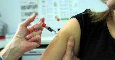 Stire din Sănătate : De ce a fost oprită vaccinarea antigripală la Constanța