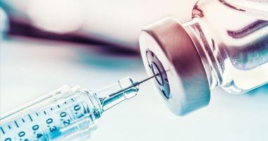 Mai mulți profesori au refuzat vaccinarea anti-COVID. “Aşteaptă să vadă reacţii”