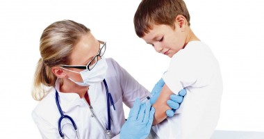 Stire din Sănătate : Spitalele au rămas fără stocuri de vaccin antirabic