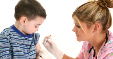Stire din Sănătate : Informații  de ultimă oră despre vaccinul hexavalent,  chiar de la producător