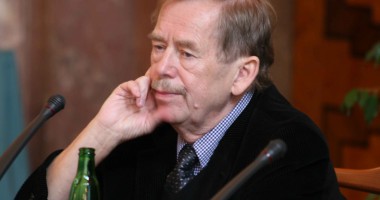 Stire din Actualitate : Vaclav Havel, revoluționarul de catifea, a murit