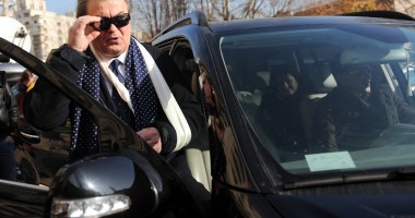 Stire din Monden : Vadim Tudor l-a reclamat la CNA pe Liviu Vârciu