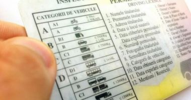 Stire din Social : Valabilitatea permiselor de conducere crește de la 10 la 15 ani (proiect)