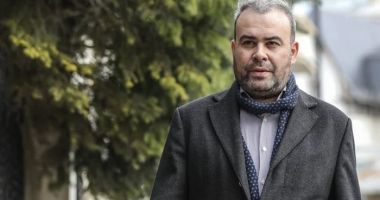 Stire din Eveniment : Darius Vâlcov va fi extrădat din Italia. Fostul ministru fugise de o condamnare la 6 ani de închisoare cu executare
