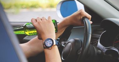 Stire din Eveniment : Șoferi beți la volan, pe străzile Constanței, de sărbători