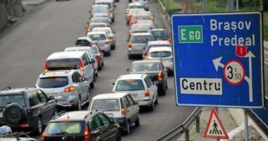 Stire din Eveniment : Centrul InfoTrafic. Cum se circulă, la această oră, pe principalele drumuri din ţară