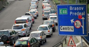 Stire din Eveniment : Centrul INFOTRAFIC. Circulația pe drumurile naționale, la revenirea din minivacanță