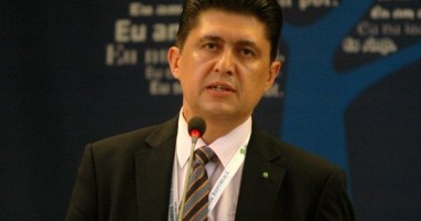 Stire din Politică-Administrație : Valeriu Todirașcu a anunțat că devine senator independent afiliat PDL