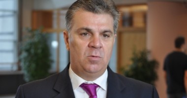 Stire din Politică-Administrație : Camera Deputaților va dona unor școli peste 500 de imprimante și copiatoare funcționale