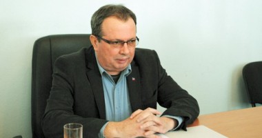 Stire din Politică-Administrație : AUTODENUNȚ pe referendum. Valer Marian, chemat la DNA