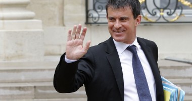 Stire din Actualitate : GUVERNUL de la PARIS și-a dat DEMISIA