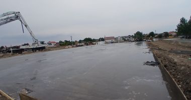 Stire din Politică-Administrație : Primăria Valu lui Traian dezvoltă infrastructura sportivă din localitate
