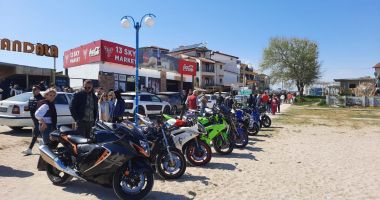 Vântul din Vama Veche adie în continuare. Rock, motoare şi multă extravaganţă - 6