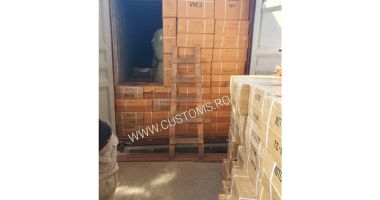 Stire din Eveniment : Încălțăminte sport în valoare de 1.800.000 lei, reținută de inspectorii vamali din Constanța