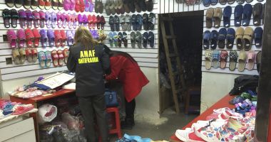 Stire din Eveniment : Vameșii au confiscat mărfuri contrafăcute în valoare de 160.000 euro