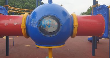 Locuri de joacă vandalizate la Constanța! Primăria depune plângeri penale - 4