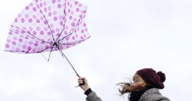 Stire din Social : Avertizare meteo de vânt puternic în aproape toată țara