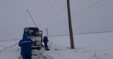 Stire din Social : Cod galben de lapoviță, ninsori și vânt puternic, la Constanța! Iată unde puteți suna dacă aveți probleme cu electricitatea