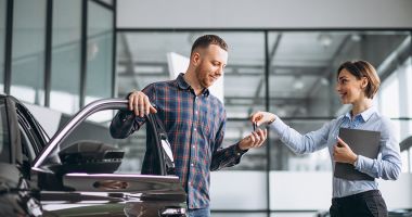 Stire din Social : Achiziționați o mașină second-hand? Verificați dacă operatorul economic funcționează legal!
