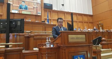 Stire din Social : Deputatul Varol Amet, îndemn la pace și înțelegere, cu ocazia Bayram-ului