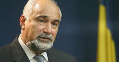 Stire din Politică-Administrație : Vosganian s-ar afla pe lista miniștrilor remaniabili