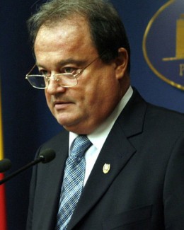 Stire din Politică-Administrație : Vasile Blaga: "Este nevoie de  o reîmprospătare"