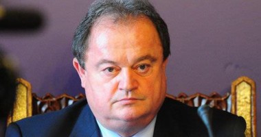 Stire din Politică-Administrație : Blaga, de acord cu Macovei