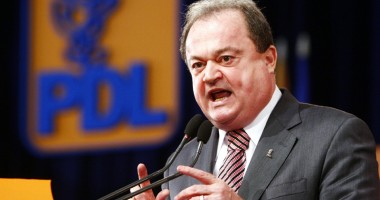 Stire din Politică-Administrație : Vasile Blaga își dorește unificarea dreptei,  dar fără Antonescu