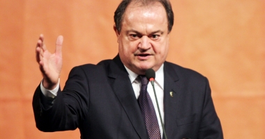 Stire din Politică-Administrație : Vasile Blaga, atac subtil la senatorul Gigi Chiru