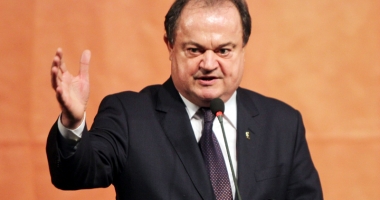 Stire din Politică-Administrație : Blaga: "Excludem  orice colaborare  cu PSD după 5 iunie"