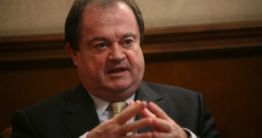 Stire din Politică-Administrație : DNA / VASILE BLAGA rămâne sub control judiciar