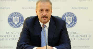 Stire din Politică-Administrație : Vasile Dîncu: O să propun premierului să trimită Corpul de control la Operă
