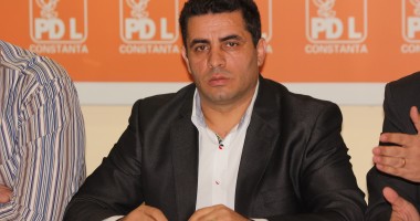 Stire din Politică-Administrație : Primarul VASILE DELICOTI, DEMIS din funcție de prefect!