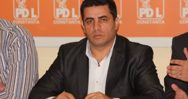 Stire din Politică-Administrație : Vasile Delicoti susține că încă este primar al comunei Poarta Albă!