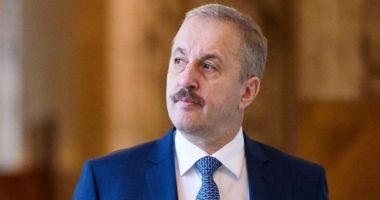 Stire din Politică-Administrație : Vasile Dîncu: „AUR va crește dacă PSD și PNL fac greșeala de a duce un război continuu între ele”