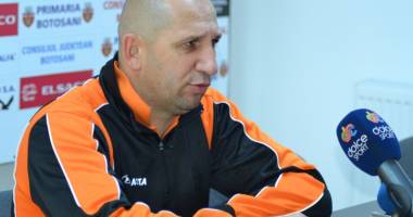 Stire din Sport : Vasile Miriuță va fi noul antrenor al formației ASA Târgu Mureș