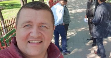 Stire din Actualitate : Un primar din Vaslui ameninţă guvernul cu o răscoală: „Vă vom aştepta cu furcile, coasele şi securile!'