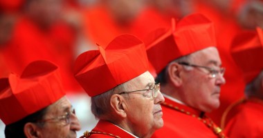 Stire din Actualitate : Prima reuniune a cardinalilor pentru pregătirea Conclavului va avea loc la 4 martie