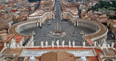 Stire din Actualitate : Cocaină și canabis, într-o mașină diplomatică a Vaticanului, interceptată în Franța