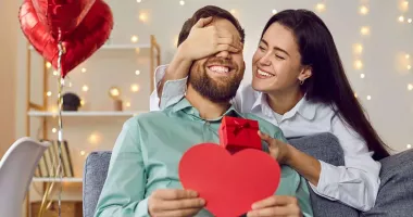 Stire din Social : 14 februarie - Între declarații de iubire și frica de singurătate