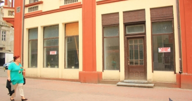 Vechile vaduri comerciale din Constanța își pierd mușteriii - 3