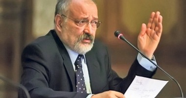 Stire din Politică-Administrație : Stelian Tănase: "Cred că după alegeri voi fi izgonit"