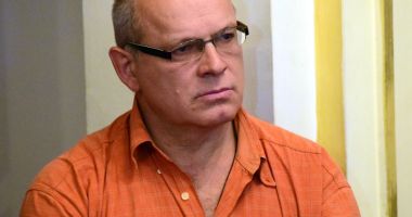 Stire din Cultură-Educație : "Veethoven…, făi", premiera Teatrului de Stat din acest week-end
