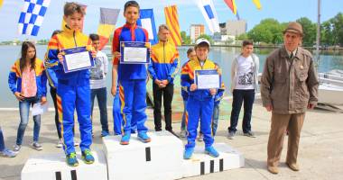 Spectacol cu vele pe lacul Siutghiol. Cine și-a adjudecat Trofeul Bricul "Mircea" - 9