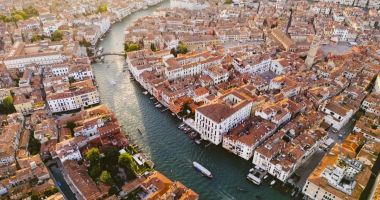Stire din Actualitate : Veneția prelungește taxa pentru turiști și în 2026. Ce trebuie să știe vizitatorii