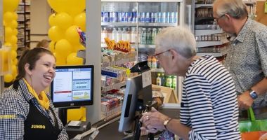 Stire din Economie : Veniturile comerțului cu amănuntul au crescut cu 4,5%