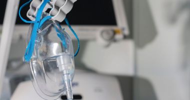 Stire din Actualitate : Ventilatoarele și concentratoarele de la Unifarm vor ajunge în spitale
