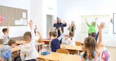 Edilul Vergil Chiţac a vizitat Şcoala 16 din Constanţa. Lucrările de modernizare sunt finalizate - 2