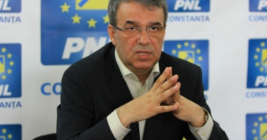 Stire din Politică-Administrație : Rezeanu, Căliminte și Băisan, excluși din PNL. Urmează senatorul Vergil Chițac?