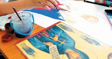 Stire din Cultură-Educație : Vernisaj de iconografie  al Liceului "Traian"